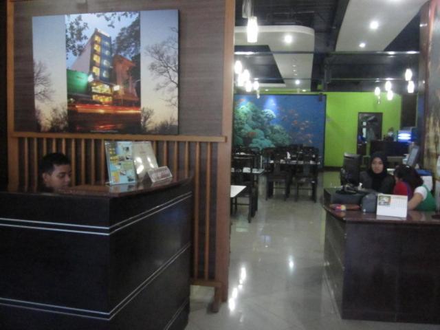 Syariah Hotel Jakarta Buitenkant foto